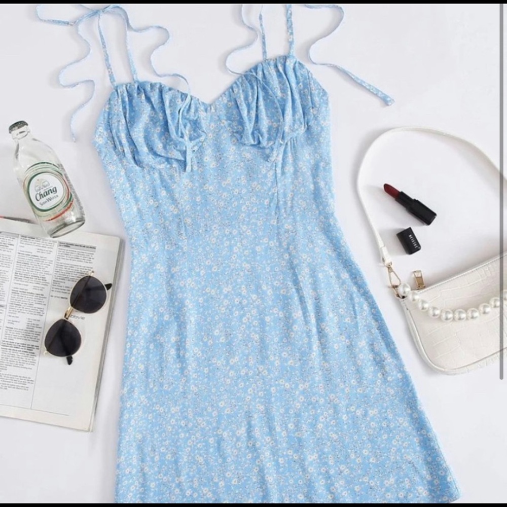 RUCHED KNOTTED DISTY FLORAL CAMI DRESS